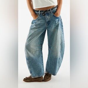 We The Free Mid Rise Good Luck Barrel Jeans in Light Blue